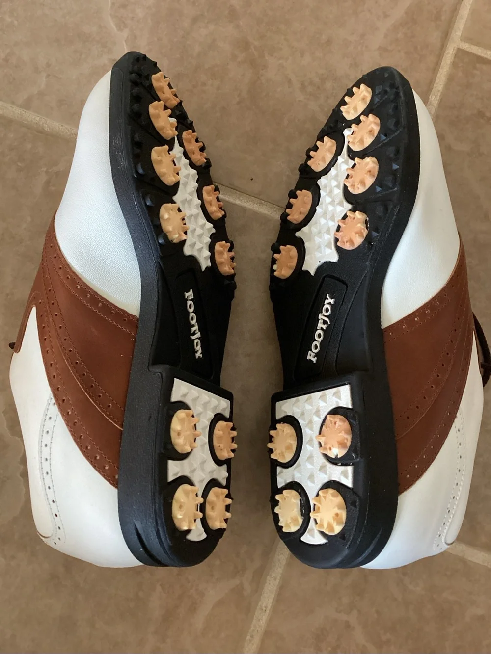 Foot Joy Soft Joys Terrain men’s Oxford golf shoes brown and white. Size 9